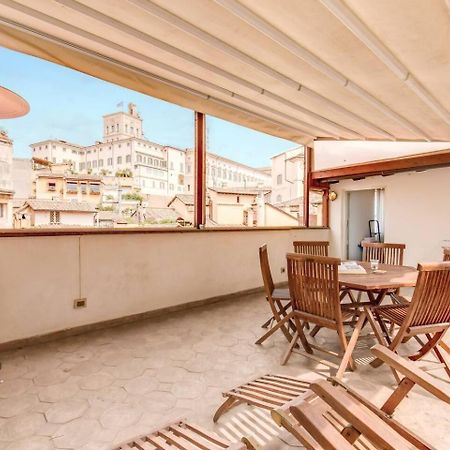 Ferienwohnung Attic With Terrace By Trevi Fountain Rom Exterior foto